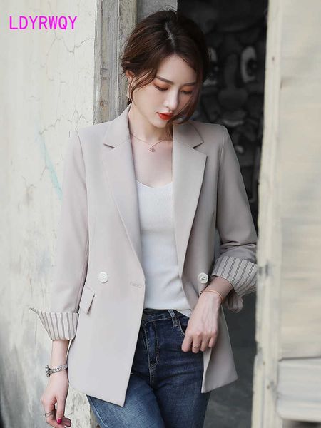 women's autumn korean casual wild suit double polyester single breasted regular office lady 210603, White;black
women's autumn korean casual wild suit double polyester single breasted regular office lady 210603, White;black