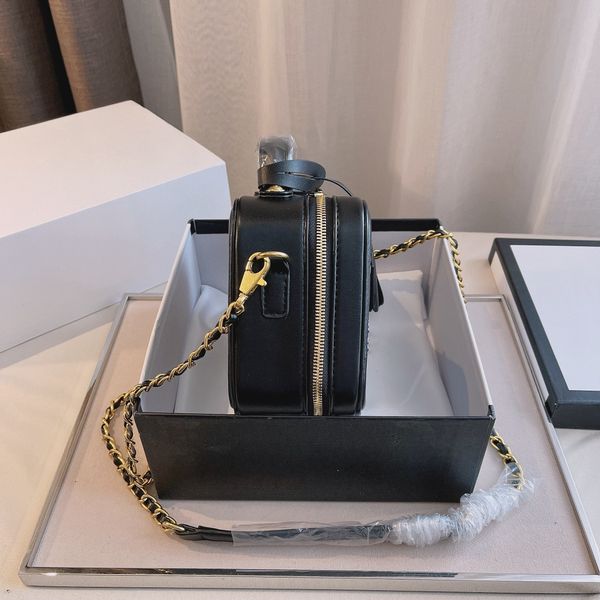 2021 women luxury designer crossbady box bag multi pochette purse wholesale high-quality chain shoulder strap prices work handbag
2021 women luxury designer crossbady box bag multi pochette purse wholesale high-quality chain shoulder strap prices work handbag
