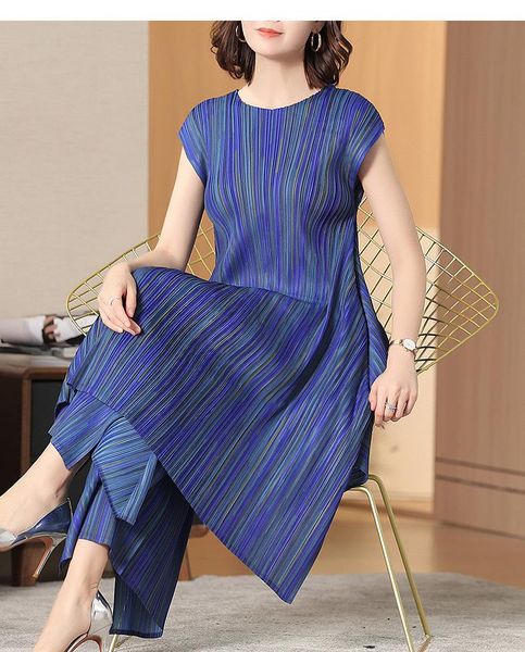 selling miyake new style o-neck short sleeve long t-shirt in the fold full length pants two-piece outfit in stock, White
selling miyake new style o-neck short sleeve long t-shirt in the fold full length pants two-piece outfit in stock, White