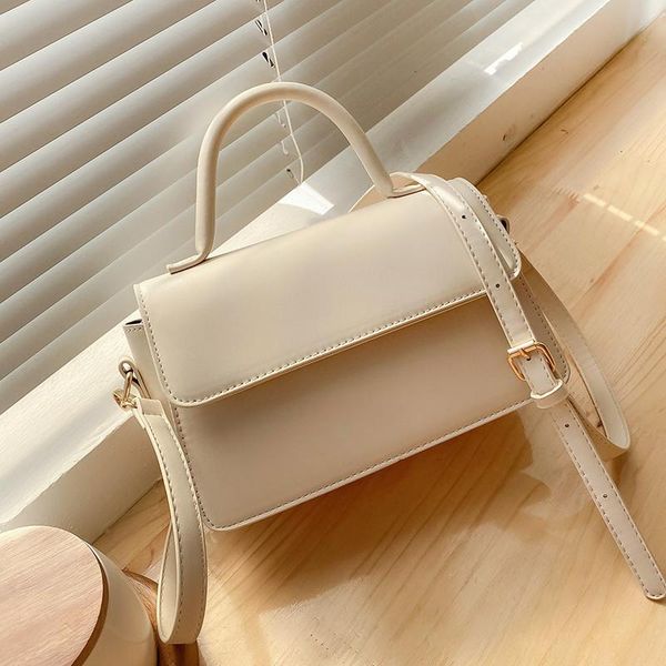 retro bag women's bag new 2021 trendy fashion high-end sense of all-match western style messenger portable square
retro bag women's bag new 2021 trendy fashion high-end sense of all-match western style messenger portable square
