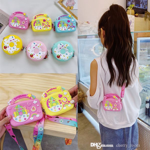 kids cartoon silicone crossbody bag purse children fashion flower star mini wallet one shoulder bags boys girls casual one-shoulder handbag, White
kids cartoon silicone crossbody bag purse children fashion flower star mini wallet one shoulder bags boys girls casual one-shoulder handbag, White