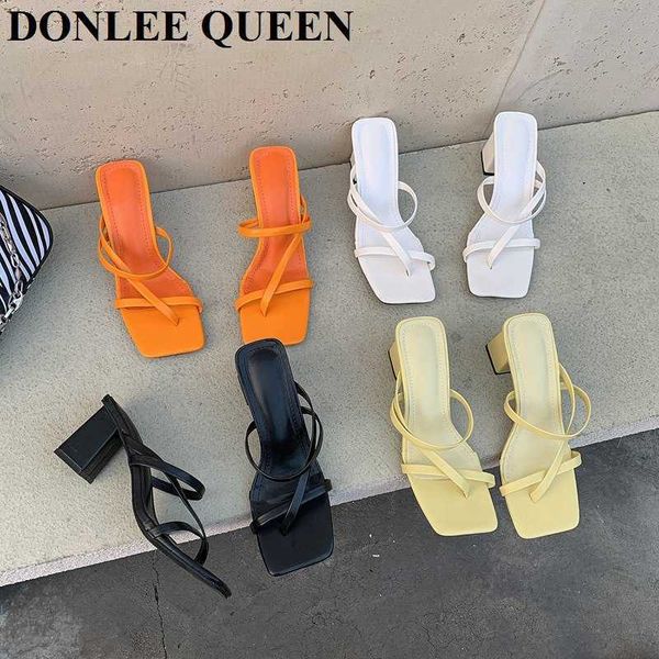 fashion square high heel sandals women slip on slippers narrow band slide summer shoes outdoor flip flops casual sandalias mujer 210715, Black
fashion square high heel sandals women slip on slippers narrow band slide summer shoes outdoor flip flops casual sandalias mujer 210715, Black
