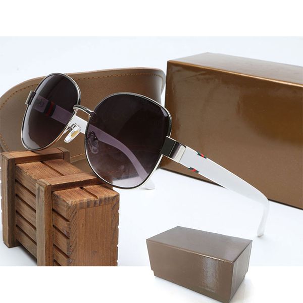 designer womans sunglasses 4242 luxury mens sun glasses uv protection men eyeglass gradient metal hinge fashion women spectacles with origin, White;black
designer womans sunglasses 4242 luxury mens sun glasses uv protection men eyeglass gradient metal hinge fashion women spectacles with origin, White;black