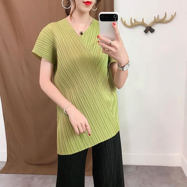 women's t-shirt superaen pleated v-neck sleeveless 2021 summer loose big size solid color, White
women's t-shirt superaen pleated v-neck sleeveless 2021 summer loose big size solid color, White