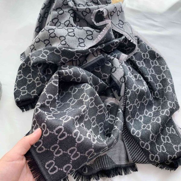design big bell star same big square 140cm autumn and winter new female twill travel shawl scarf dual purpose, Blue;gray
design big bell star same big square 140cm autumn and winter new female twill travel shawl scarf dual purpose, Blue;gray