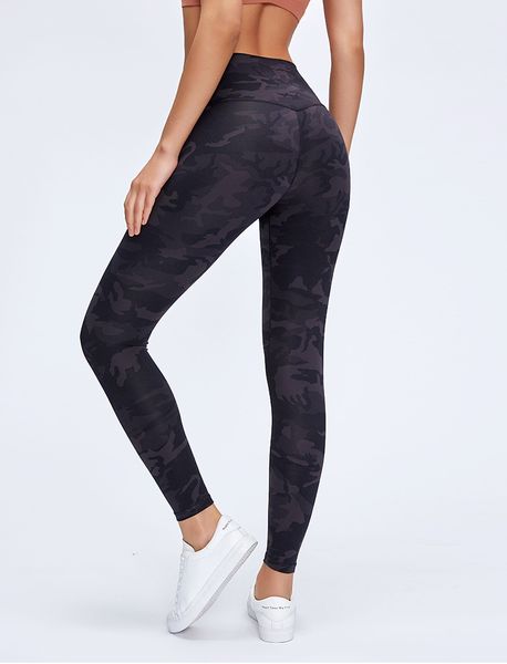 yoga leggings high-waist nude hip-lifting running sports fitness pants summer stretch tights
yoga leggings high-waist nude hip-lifting running sports fitness pants summer stretch tights