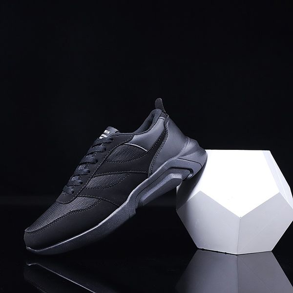 mens running shoes outdoor sport breathable lace-up durable jogging sneakers walking fashion athletic
mens running shoes outdoor sport breathable lace-up durable jogging sneakers walking fashion athletic