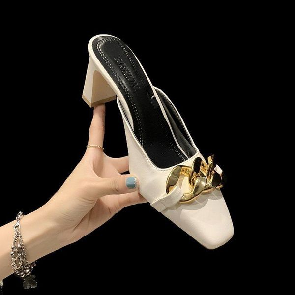 slippers women's shoes 2021 korean version of the chain square toe high-heeled half fashion outer wear baotou muller, Black
slippers women's shoes 2021 korean version of the chain square toe high-heeled half fashion outer wear baotou muller, Black