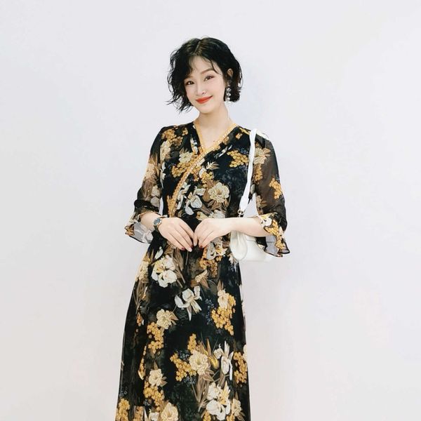 waist summer high v-neck long print dress in 2021, Black;gray
waist summer high v-neck long print dress in 2021, Black;gray