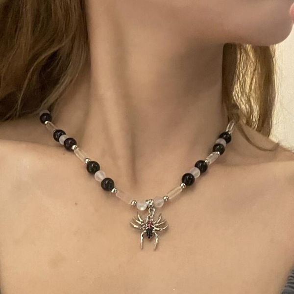 pendant necklaces designer jewelry black bead stitching clavicle chain dark high street rhinestone spider round women necklace, Silver
pendant necklaces designer jewelry black bead stitching clavicle chain dark high street rhinestone spider round women necklace, Silver