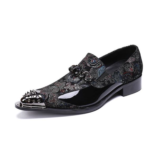 dress shoes fashion men's summer casual personality metal pointed classic retro leather chinese style, Black
dress shoes fashion men's summer casual personality metal pointed classic retro leather chinese style, Black