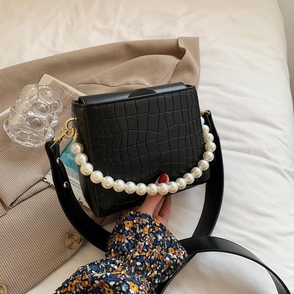 evening bags pearl chain small square bag female summer 2021 wave fashion shoulder portable stone grain messenger
evening bags pearl chain small square bag female summer 2021 wave fashion shoulder portable stone grain messenger
