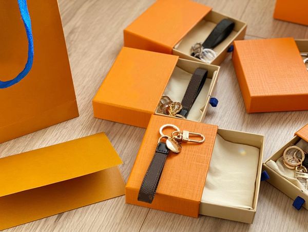 bags zipper buckles men women bag pendant accessories fashion key buckle car keychain handmade leather keychains 2 color with box, Silver
bags zipper buckles men women bag pendant accessories fashion key buckle car keychain handmade leather keychains 2 color with box, Silver