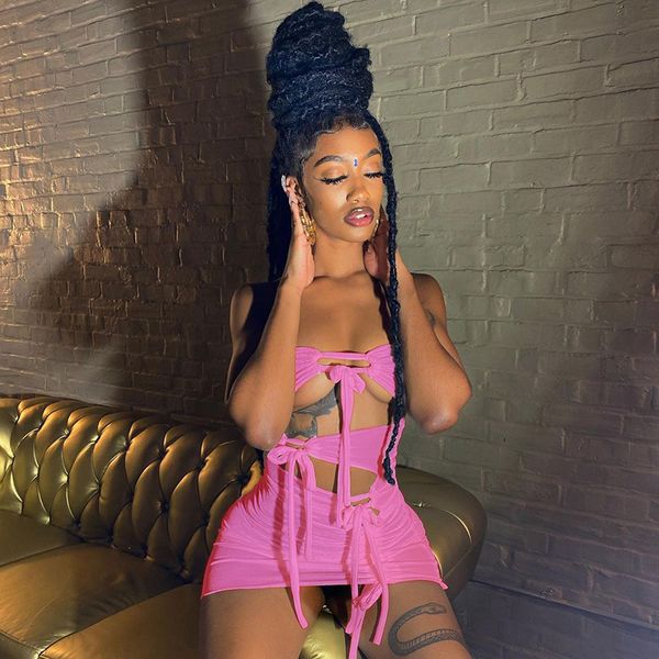 dresses women's summer 2021 strapless hollowed-out lace pleat irregular super-short, Black;gray
dresses women's summer 2021 strapless hollowed-out lace pleat irregular super-short, Black;gray