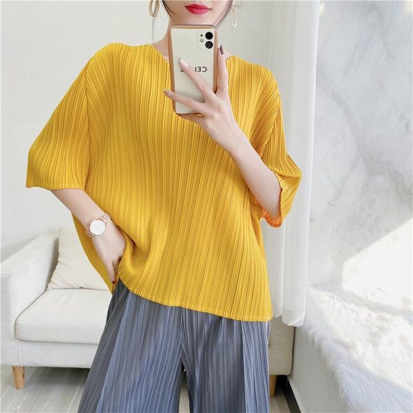 women's t-shirt sanzhai pleated 2021 summer loose short sleeve v-neck large basic 5 colors, White
women's t-shirt sanzhai pleated 2021 summer loose short sleeve v-neck large basic 5 colors, White