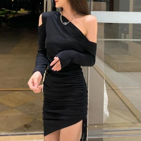 casual dresses 2021 autumn women fashion solid irregular asymmetrical bodycon dress for elegant bandage vestidos cortos 15843, Black;gray
casual dresses 2021 autumn women fashion solid irregular asymmetrical bodycon dress for elegant bandage vestidos cortos 15843, Black;gray
