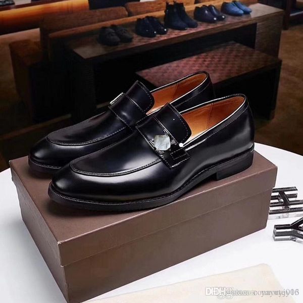 2022 fashion men casual oxford shoes men's red print business formal leather luxury dress shoes wedding party men classic shiny shoes s, Black
2022 fashion men casual oxford shoes men's red print business formal leather luxury dress shoes wedding party men classic shiny shoes s, Black