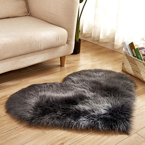carpets 1pc heart shaped rug floor mat soft faux shaggy carpet for living room bedroom hairy fluffy rugs anti-skid
carpets 1pc heart shaped rug floor mat soft faux shaggy carpet for living room bedroom hairy fluffy rugs anti-skid