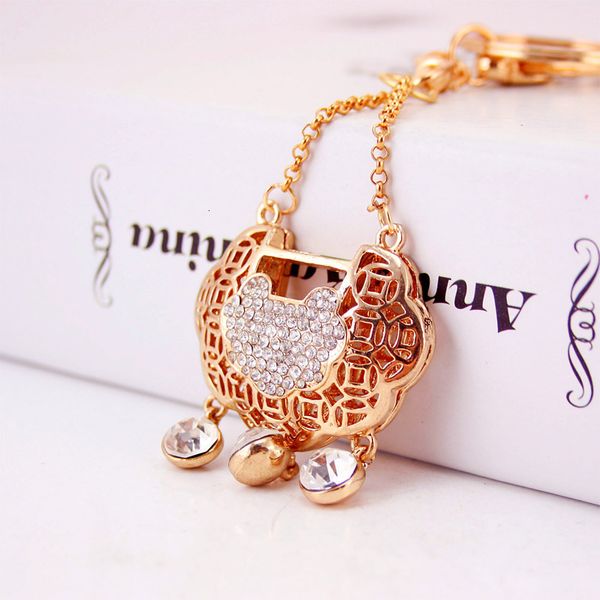 souvenir chinese style creative year gift crystal inlaid diamond long life lock key ring metal pendant small
souvenir chinese style creative year gift crystal inlaid diamond long life lock key ring metal pendant small