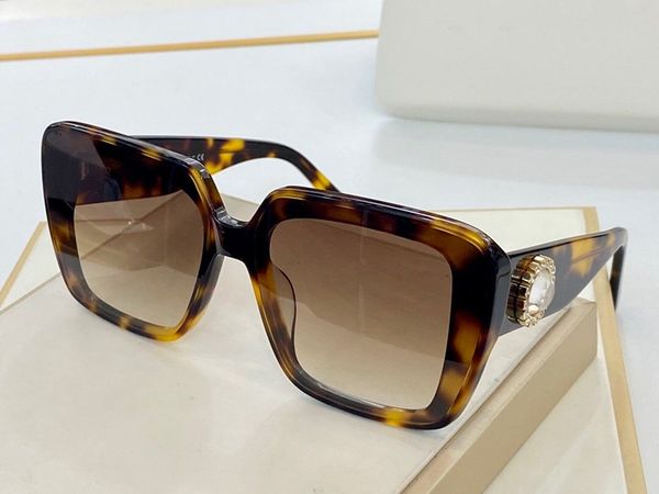 4384 sunglasses for women fashion full frame uv400 uv protection lens steampunk summer square style come with package quality, White;black
4384 sunglasses for women fashion full frame uv400 uv protection lens steampunk summer square style come with package quality, White;black