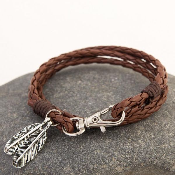 2020 alitone style european punk handwoven leaves, multilayer leather rope bracelet, leather hand accessories wholesale, Golden;silver
2020 alitone style european punk handwoven leaves, multilayer leather rope bracelet, leather hand accessories wholesale, Golden;silver