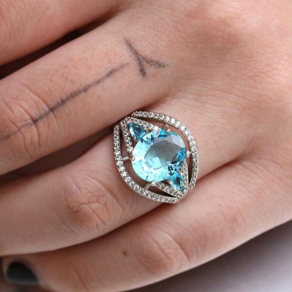 wedding rings luxury silver plated oval cut sea blue gems crystal ring bridal engagement anniversary gift for women lover's gifts, Slivery;golden
wedding rings luxury silver plated oval cut sea blue gems crystal ring bridal engagement anniversary gift for women lover's gifts, Slivery;golden