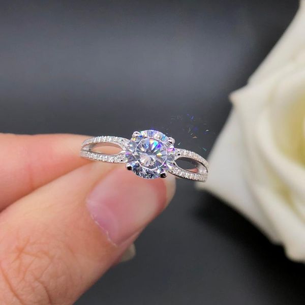 cluster rings solid 18k 750 white gold lovely 1ct 6.5mm d color moissanite women wedding ring propose pure gift for girl, Golden;silver
cluster rings solid 18k 750 white gold lovely 1ct 6.5mm d color moissanite women wedding ring propose pure gift for girl, Golden;silver