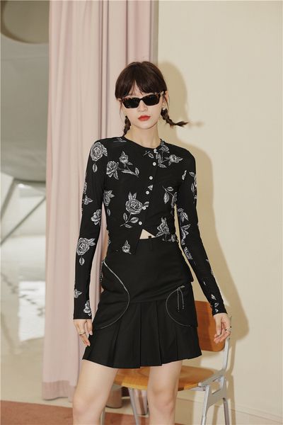 2021 new autumn black long sleeve crop womne tshirt crewneck floral print t shirt button up asymmetrical fashion fcxr, White
2021 new autumn black long sleeve crop womne tshirt crewneck floral print t shirt button up asymmetrical fashion fcxr, White