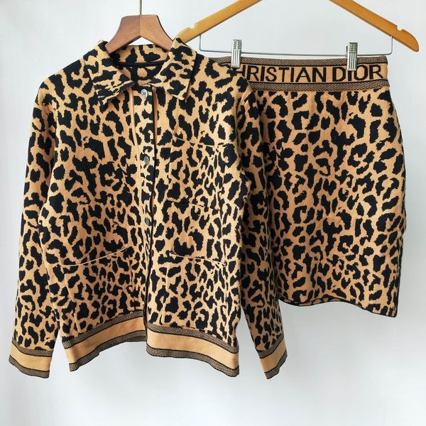 shipping 2021 autumn brown leopard embroidery women's two pieces sets brand same style two piece dress dh331, White
shipping 2021 autumn brown leopard embroidery women's two pieces sets brand same style two piece dress dh331, White