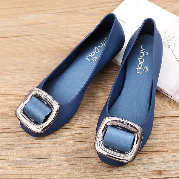 sandals square buckle ladies jelly shoes summer solid color plastic flat comfortable waterproof non-slip beach shoes., Black
sandals square buckle ladies jelly shoes summer solid color plastic flat comfortable waterproof non-slip beach shoes., Black
