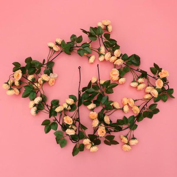 1pc 1.8m simulated rose vine flower plant vine with 69 forks artificial plant flower for decoration (champagne)
1pc 1.8m simulated rose vine flower plant vine with 69 forks artificial plant flower for decoration (champagne)