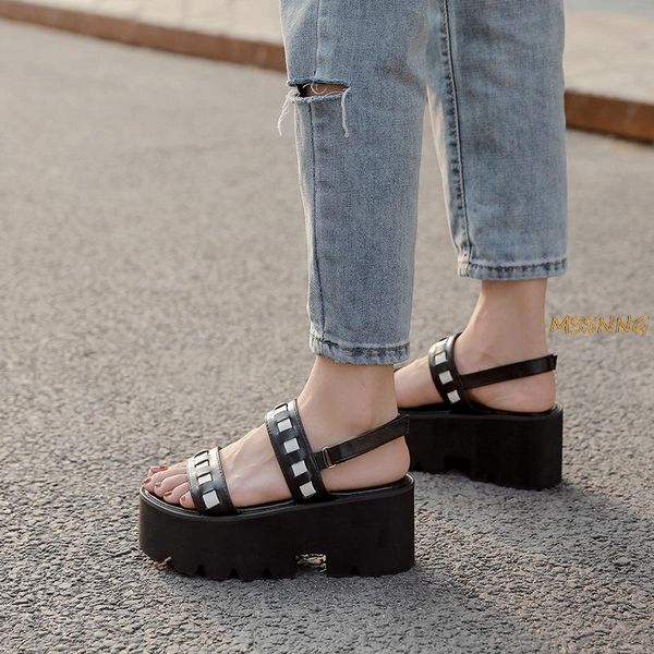 2021 summer new women platform sandals comfortable outdoor thick bottom woman sandals fashion peep toe hook loop women's, Black
2021 summer new women platform sandals comfortable outdoor thick bottom woman sandals fashion peep toe hook loop women's, Black
