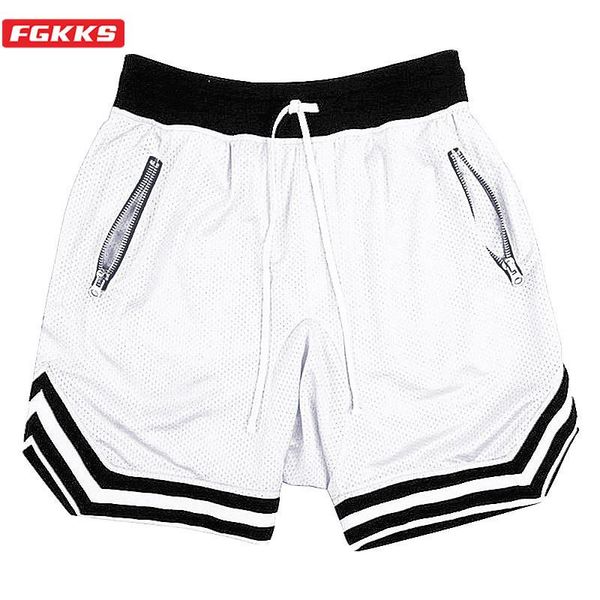 men's shorts fgkks summer men casual 2021 trendy solid color fitness breathable quick drying male brand clothing, White;black
men's shorts fgkks summer men casual 2021 trendy solid color fitness breathable quick drying male brand clothing, White;black