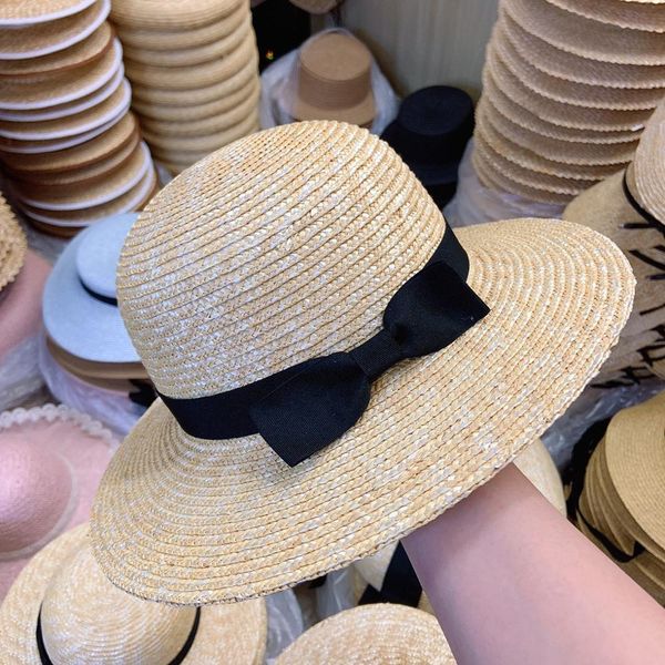 2021 new wholesale wide brim straw hat women ribbon bowknot ladies beach hats fashion dress up summer sun visor caps droshipping xhqi, Blue;gray
2021 new wholesale wide brim straw hat women ribbon bowknot ladies beach hats fashion dress up summer sun visor caps droshipping xhqi, Blue;gray