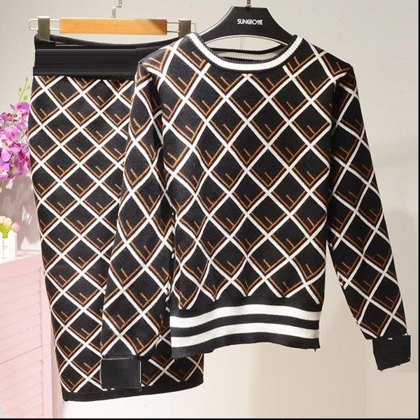 2 piece women pullover sweater matching set 2021 new autun winter fashion runway brown plaid knitted mid skirt outfits knitwear, Gray
2 piece women pullover sweater matching set 2021 new autun winter fashion runway brown plaid knitted mid skirt outfits knitwear, Gray