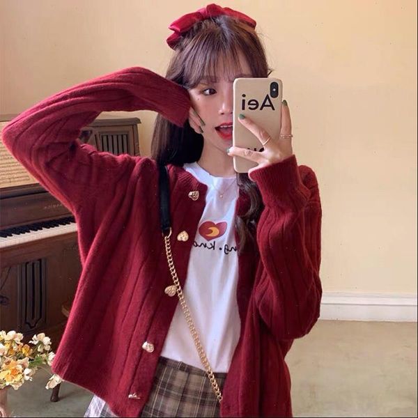 sweaters women autumn solid single breasted heart shaped button cardigans knitting elegant girls jumpers all match korean, White;black
sweaters women autumn solid single breasted heart shaped button cardigans knitting elegant girls jumpers all match korean, White;black