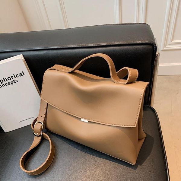 evening bags luxuty flap shoulder bag for women soft leather crossbody winter small messenger handbag shopping tote purse sac
evening bags luxuty flap shoulder bag for women soft leather crossbody winter small messenger handbag shopping tote purse sac