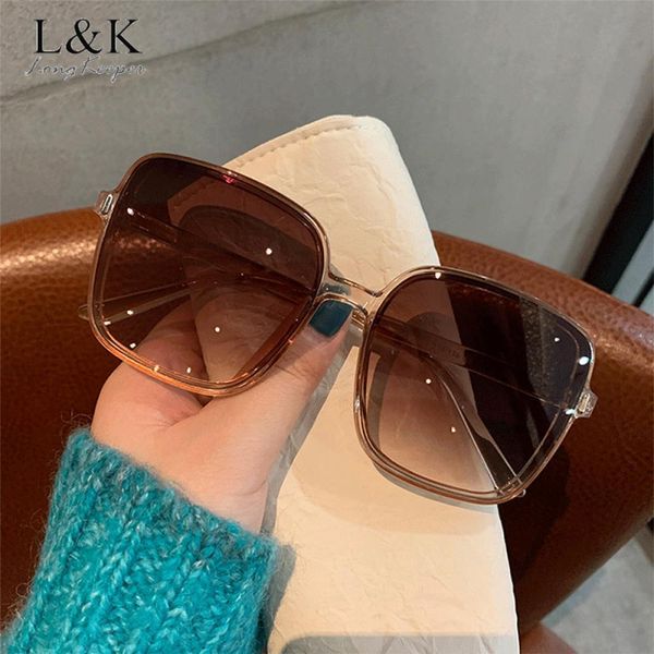 designer sunglasses oversized women luxury vintage square sun glasses classic eyewear for lady uv400 big frame zonnebril dames, White;black
designer sunglasses oversized women luxury vintage square sun glasses classic eyewear for lady uv400 big frame zonnebril dames, White;black