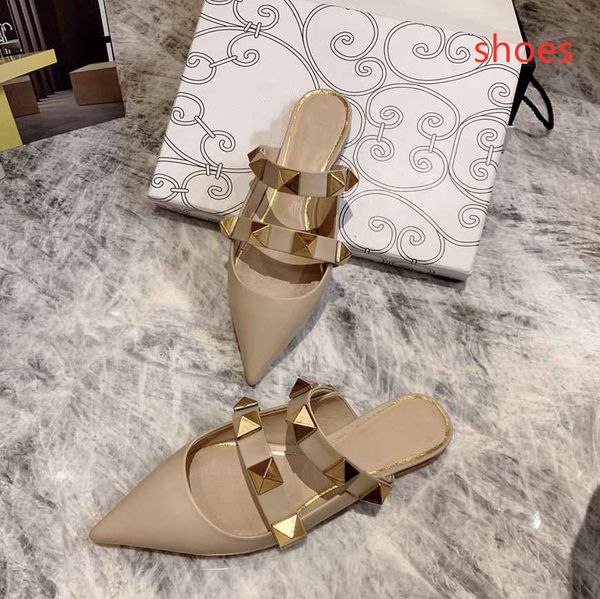 2021 new shoes luxury designer slippers metal rivet trim with logo flat casual sandals available in a variety of colors gi3, Black
2021 new shoes luxury designer slippers metal rivet trim with logo flat casual sandals available in a variety of colors gi3, Black