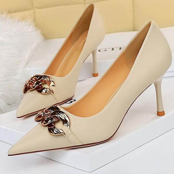 dress shoes 2021 metal button women pumps pointed toe kitten heels fashion high stiletto banquet, Black
dress shoes 2021 metal button women pumps pointed toe kitten heels fashion high stiletto banquet, Black