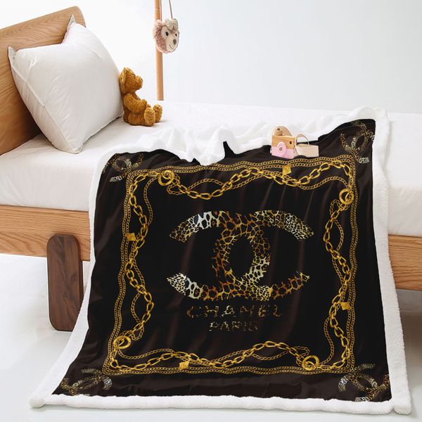 high-quality luxury design fashion letter printed lamb wool blankets, soft and comfortable textile bedding blanket, suitable for bedroom/sof
high-quality luxury design fashion letter printed lamb wool blankets, soft and comfortable textile bedding blanket, suitable for bedroom/sof