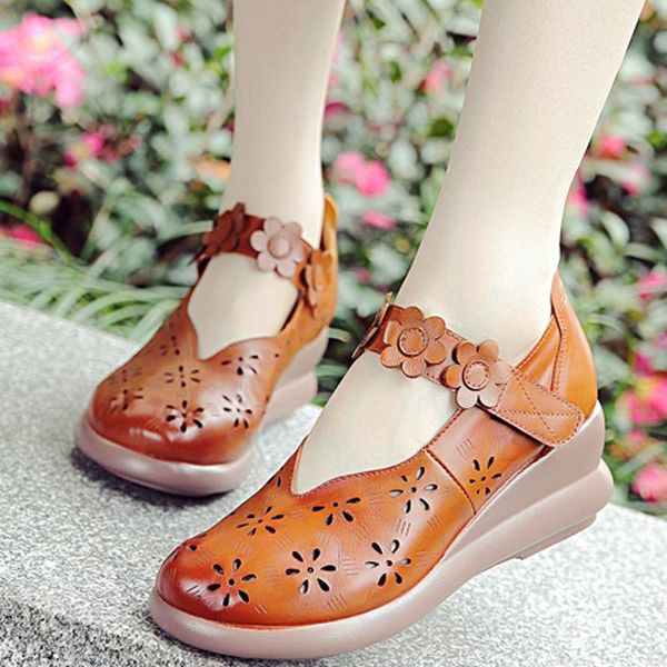 sandals women 2021 summer genuine leather hollow out floral shoes fashion increase round head, Black
sandals women 2021 summer genuine leather hollow out floral shoes fashion increase round head, Black