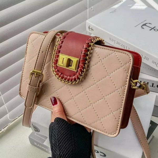 lattice square crossbody bag 2021 new high-quality pu leather women's designer handbag contrast color shoulder messenger bag
lattice square crossbody bag 2021 new high-quality pu leather women's designer handbag contrast color shoulder messenger bag