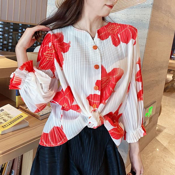 2021 early autumn new pleated print plus size women cardigan sweet temperament lantern sleeve korean undefined crop shirt c3ke, White
2021 early autumn new pleated print plus size women cardigan sweet temperament lantern sleeve korean undefined crop shirt c3ke, White