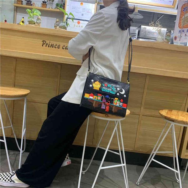 bag holderenvelope 2021 new crocodile pattern women's hand embroidery tide bag wide shoulder strap one shoulder messenger baghandbag ho
bag holderenvelope 2021 new crocodile pattern women's hand embroidery tide bag wide shoulder strap one shoulder messenger baghandbag ho
