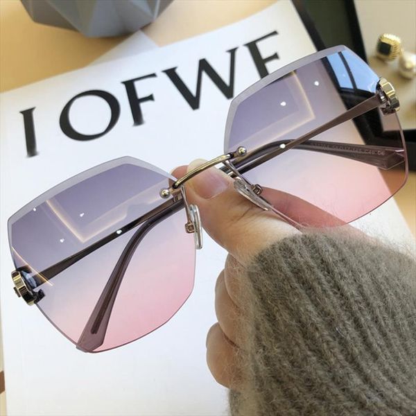 cutting rimless alloy polygon double color womens sunglasses fashion brand gradient elegant sun glasses female shades, White;black
cutting rimless alloy polygon double color womens sunglasses fashion brand gradient elegant sun glasses female shades, White;black