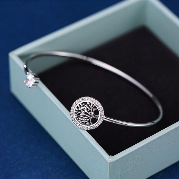 charm bracelets luxury women white zircon bracelet tree of life gold hope elegant retro style jewelry, Golden;silver
charm bracelets luxury women white zircon bracelet tree of life gold hope elegant retro style jewelry, Golden;silver