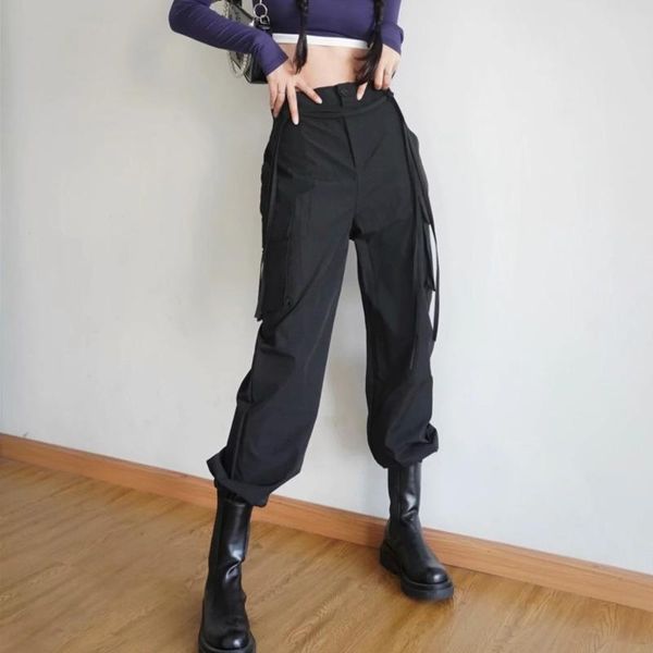 women's pants & capris europe black loose casual women high rise cargo pant with utility pockets in womens ribbon jn15, Black;white
women's pants & capris europe black loose casual women high rise cargo pant with utility pockets in womens ribbon jn15, Black;white