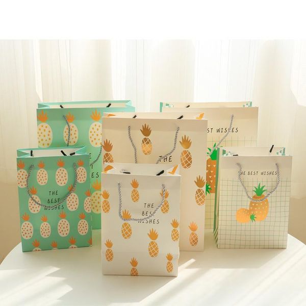 gift wrap 2021 fruit bag printed pineapple with hand strap carry jewelry packing wedding party decoration
gift wrap 2021 fruit bag printed pineapple with hand strap carry jewelry packing wedding party decoration