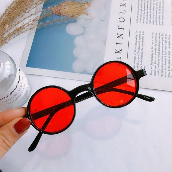 sunglasses 2021 fashion punk style round men cool tint ocean lens brand design clear sun glasses with box fml, White;black
sunglasses 2021 fashion punk style round men cool tint ocean lens brand design clear sun glasses with box fml, White;black